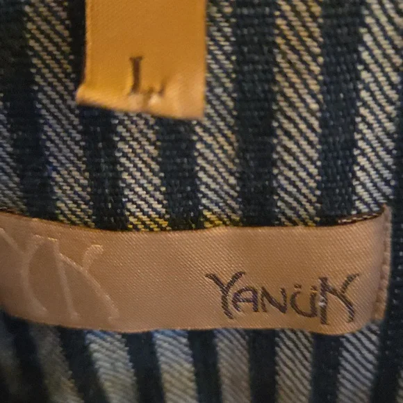 Jean Jacket With Sweater Edging - Picture 2 of 10